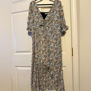 Abercrombie & Fitch Floral Midi Dress.